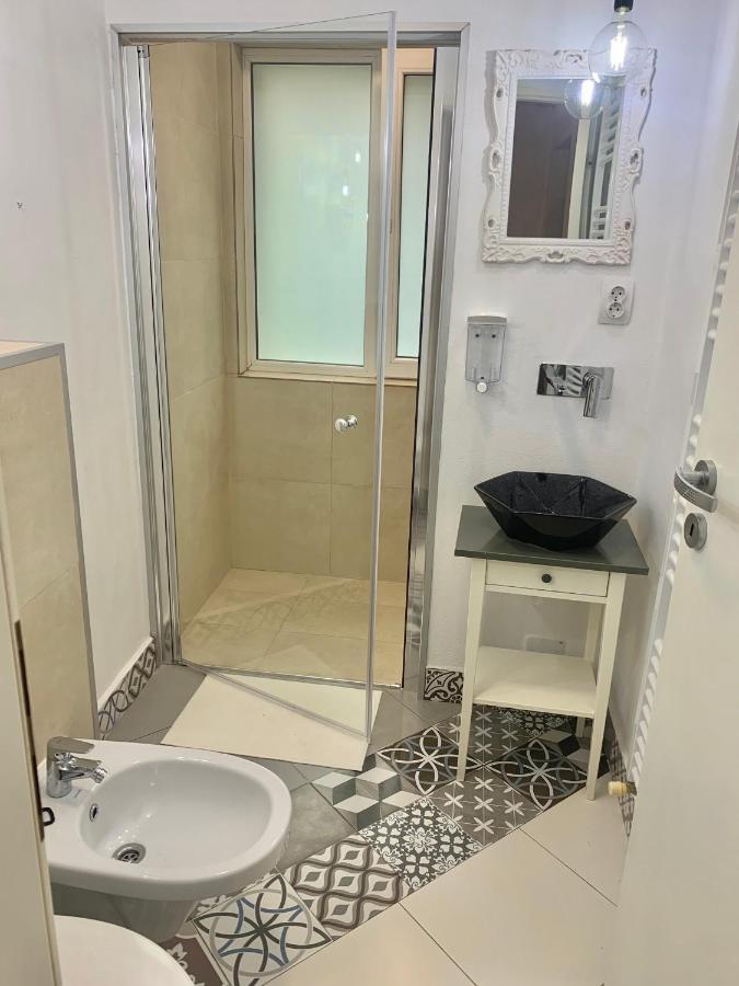 Private Place To Stay Self Check In-Nonstop- Netflix-Wifi レシツァ エクステリア 写真