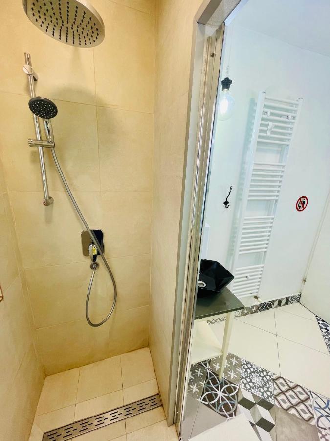 Private Place To Stay Self Check In-Nonstop- Netflix-Wifi レシツァ エクステリア 写真