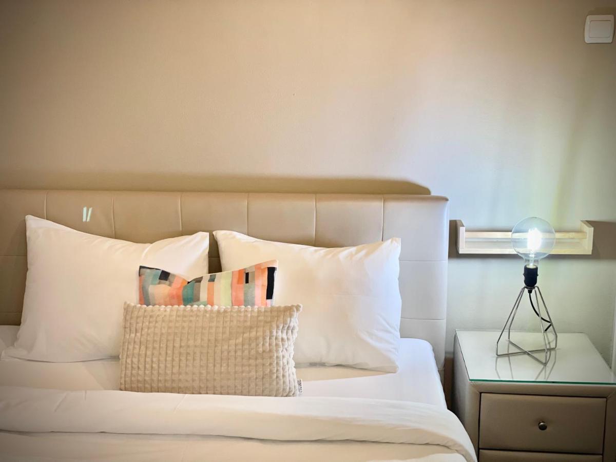 Private Place To Stay Self Check In-Nonstop- Netflix-Wifi レシツァ エクステリア 写真