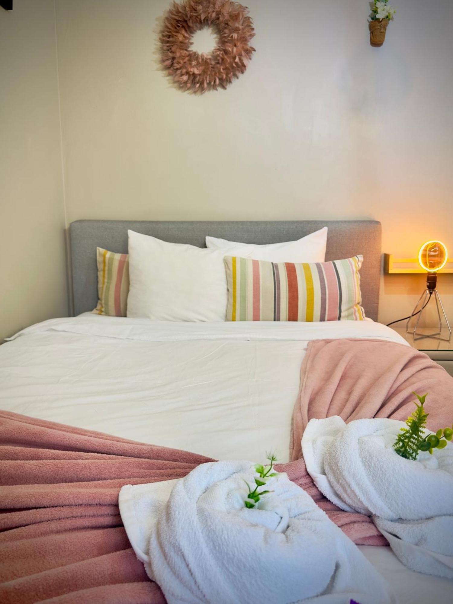 Private Place To Stay Self Check In-Nonstop- Netflix-Wifi レシツァ エクステリア 写真